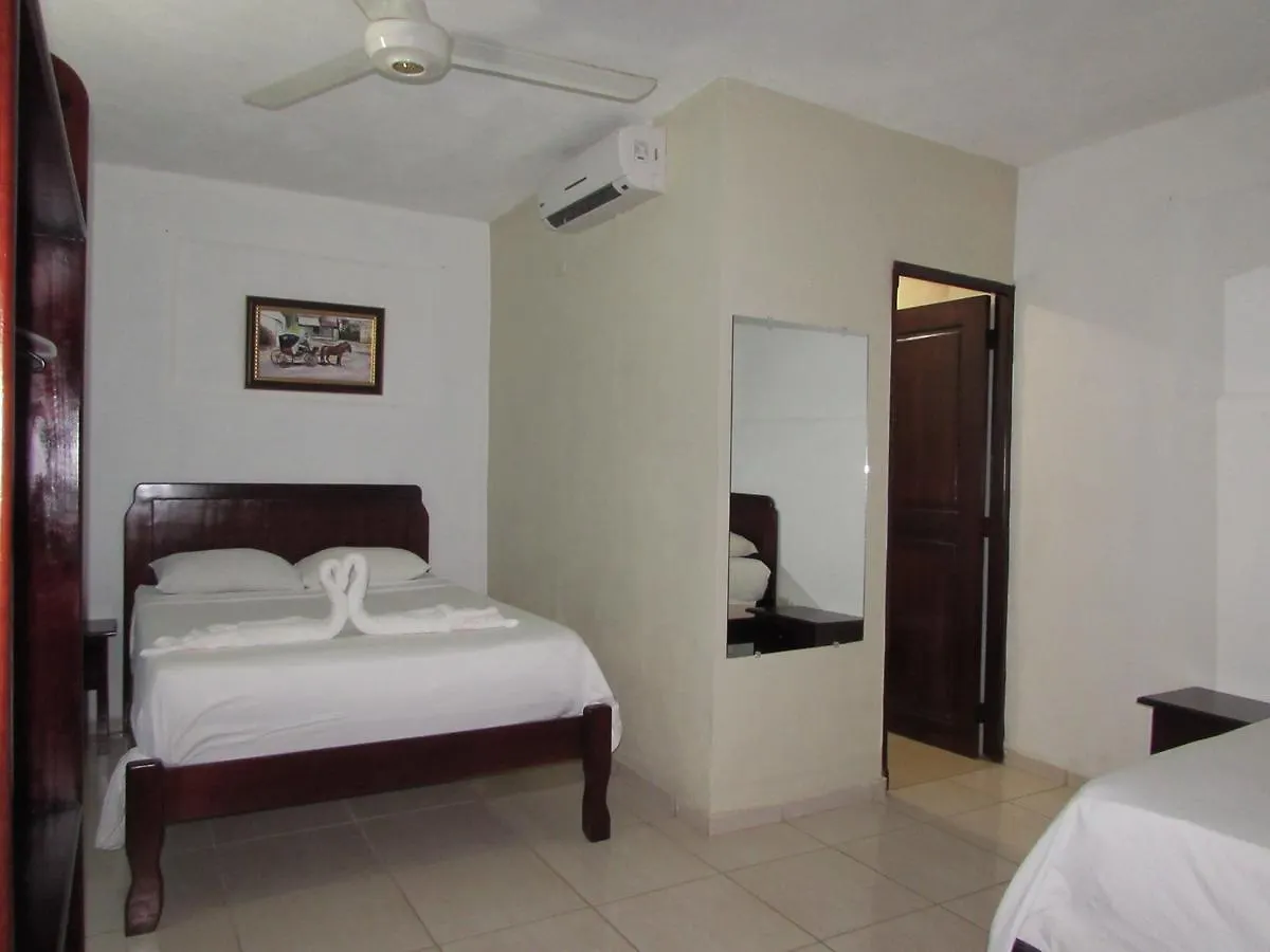 Marina Del Mar Hotel Inn San Fernando de Monte Cristi